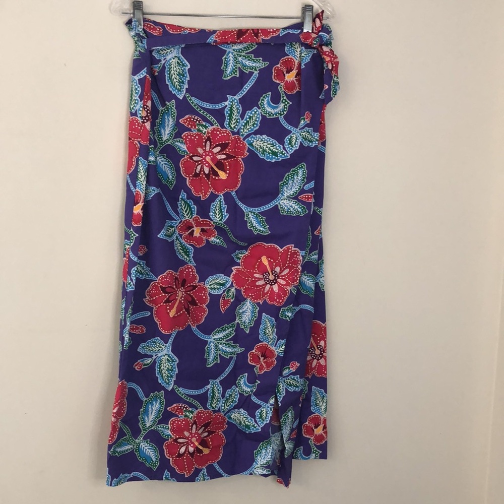 Hunt Country wrap around maxi skirt tropical Hawaiian floral print purple red M
